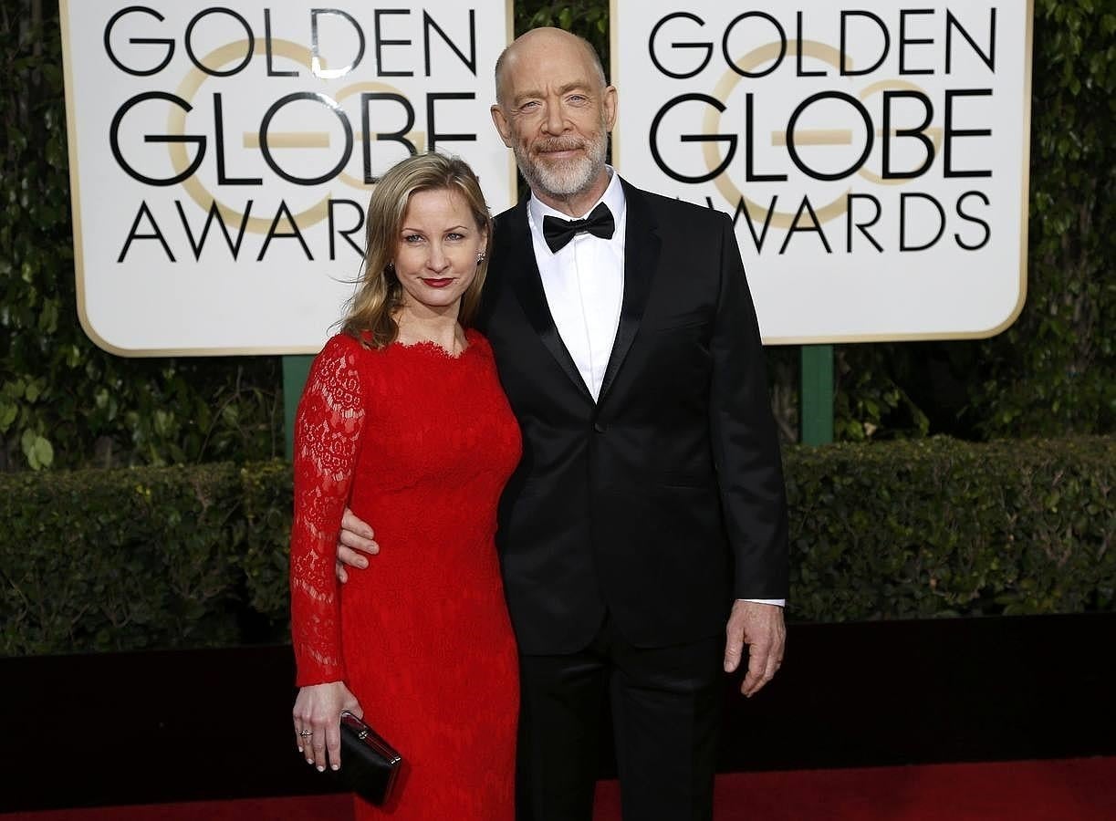 J. K. Simmons, con su esposa. 