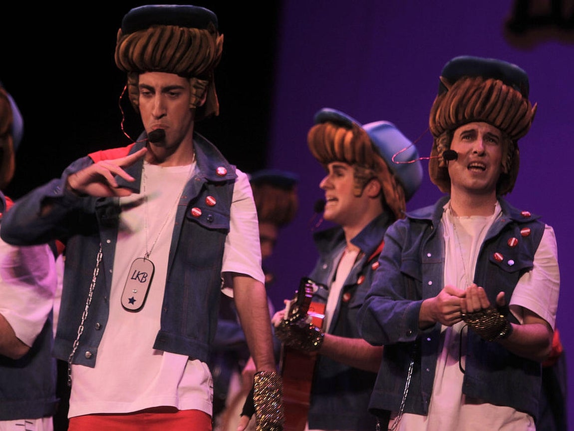 Chirigota Los Kevin Bieber. Carnaval de Cádiz 2016