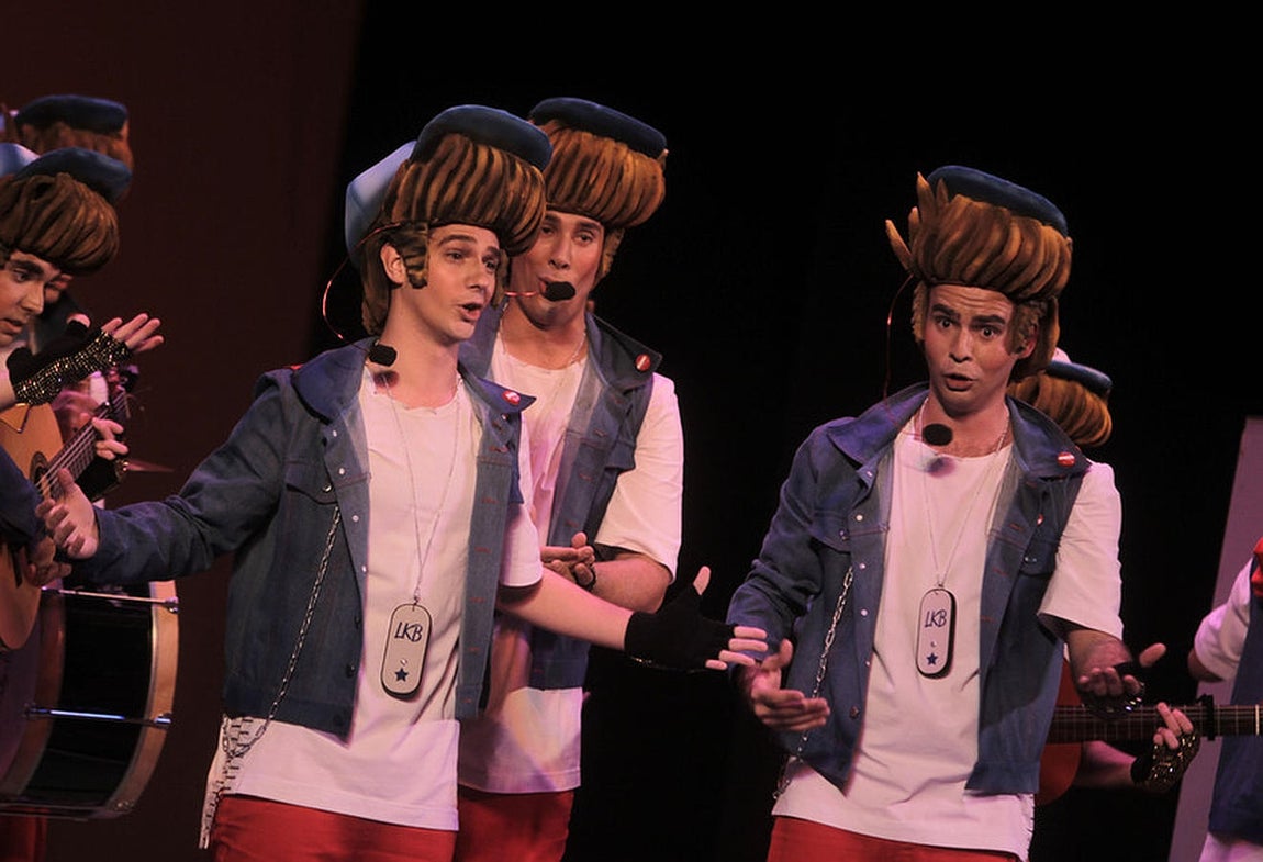 Chirigota Los Kevin Bieber. Carnaval de Cádiz 2016