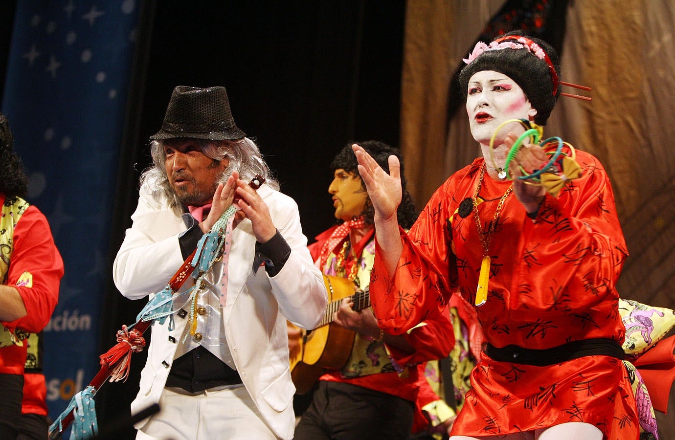 Chirigota La familia Vargasaki. Carnaval de Cádiz 2016