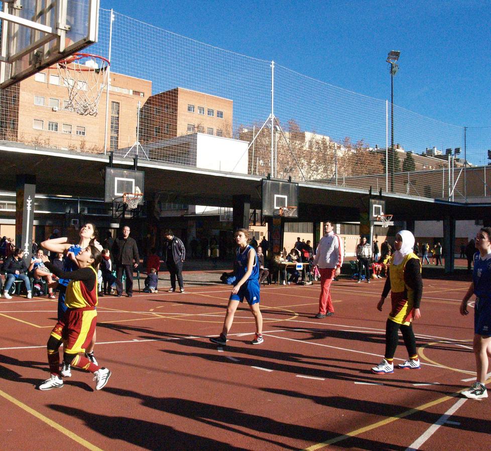 Virgen de Atocha vs Padre Piquer