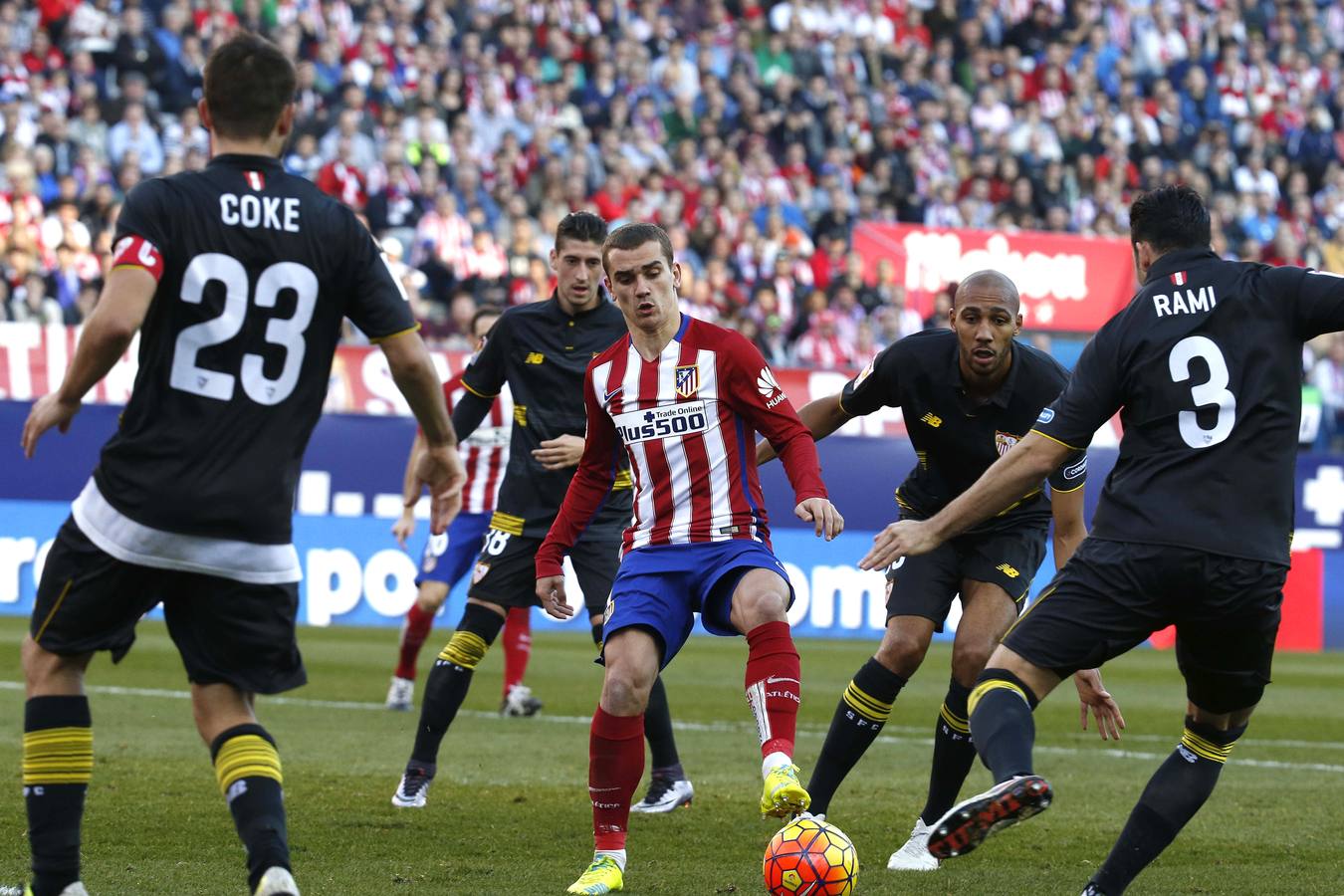 Predominó la presión alta de los dos equipos y los errores en las entregas, aunque a raíz de la expulsión de Vitolo los de Simeone llevaron la voz cantante