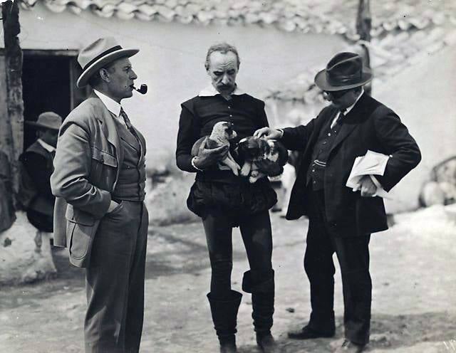 Bajo dirección Lau Lauritzen, a la izquierda, Carl Schenstrom hizo de Don Quijote uno de los mejores papeles de su carrera cinematográfica (Foto, Det Danske Filminstitut). 