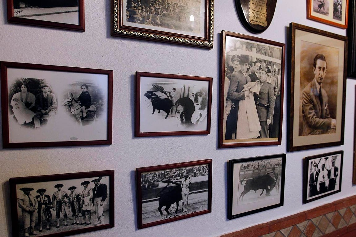 En imágenes, la huella de Manolete por los rincones de Córdoba