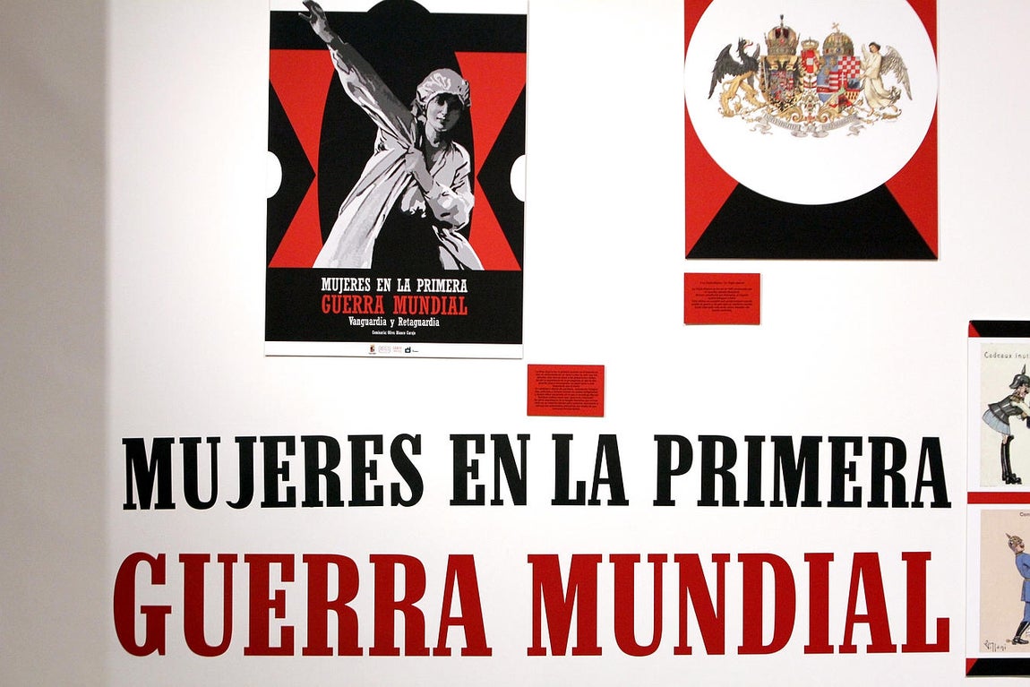 La muestra «Mujeres en la Primera Guerra Mundial. Vanguardia y retaguardia», fue inaugurada por el general director del Museo del Ejército de Toledo, Juan Valentín-Gamazo de Cárdenas. 