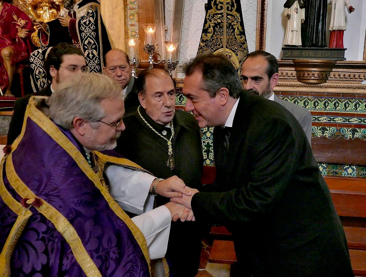 Vía Crucis de las Cofradías de Sevilla