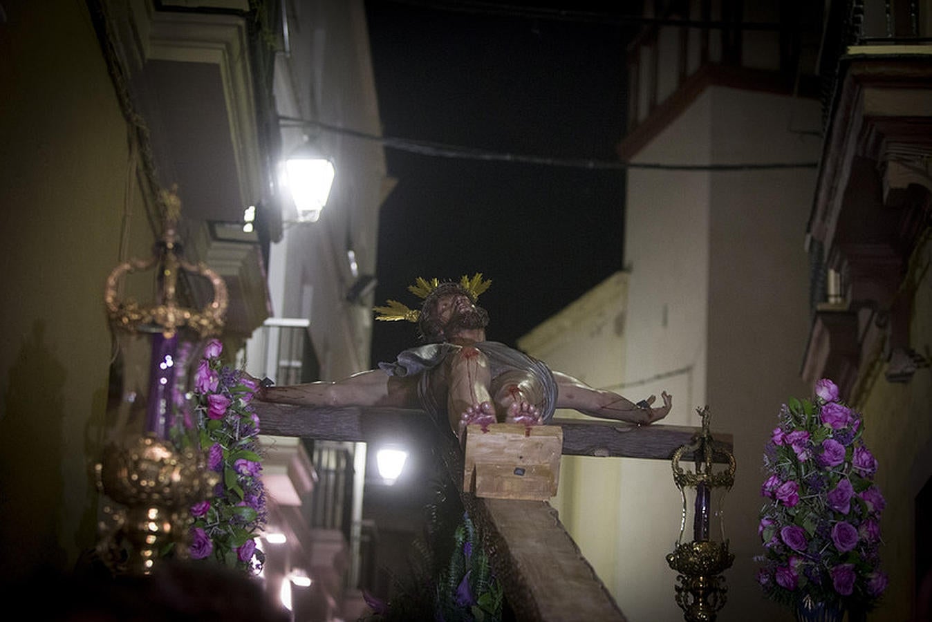 Vía Crucis del Cristo de la Sed, en imágenes