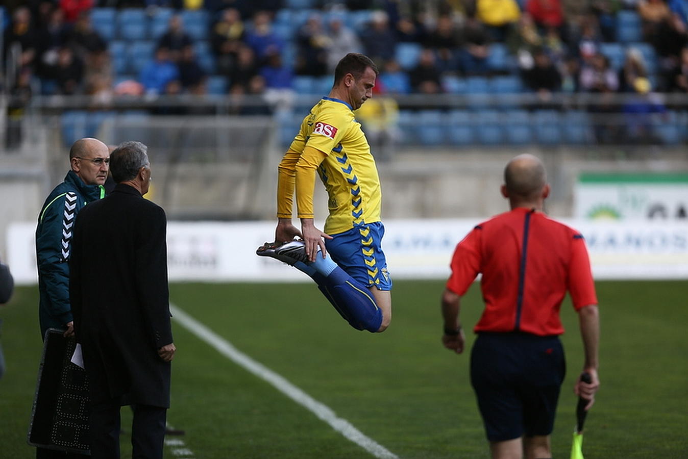 Partido Cádiz-La Hoya (1-1)