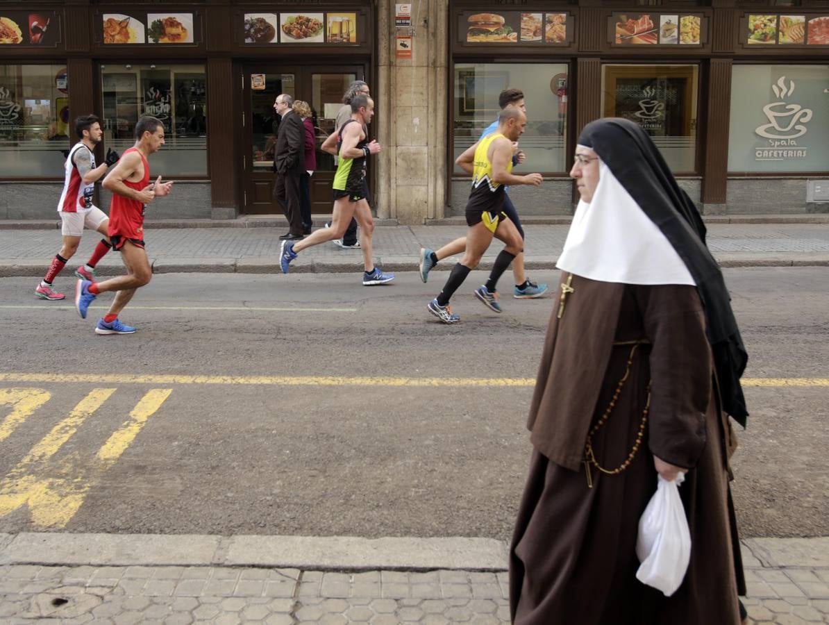 El Zurich Maratón de Sevilla 2016, en imágenes