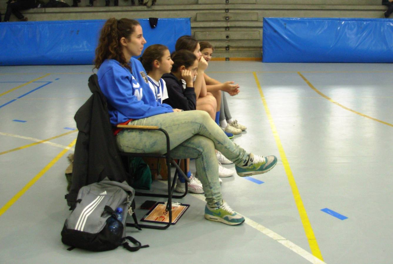 Baloncesto: Instituto Veritas vs Nuestra Señora del Recuerdo B