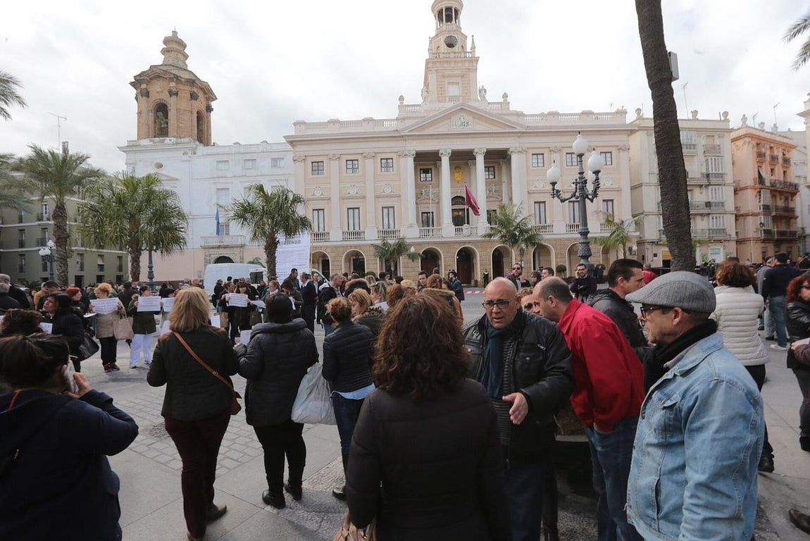 Fotos: Así se ha vivido el aviso de bomba