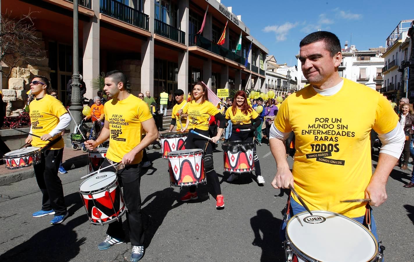 La marcha «amarilla» para sacar las enfermedades raras de su invisibilidad