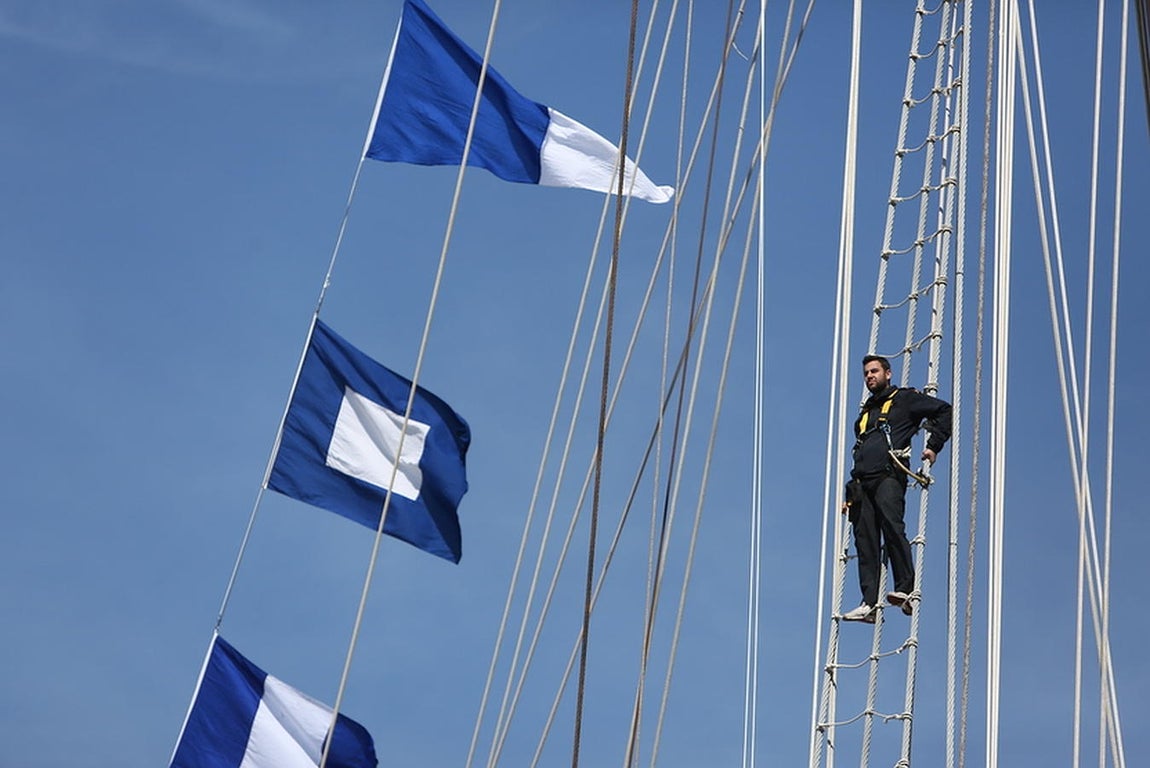 El buque escuela Juan Sebastián de Elcano, en Cádiz