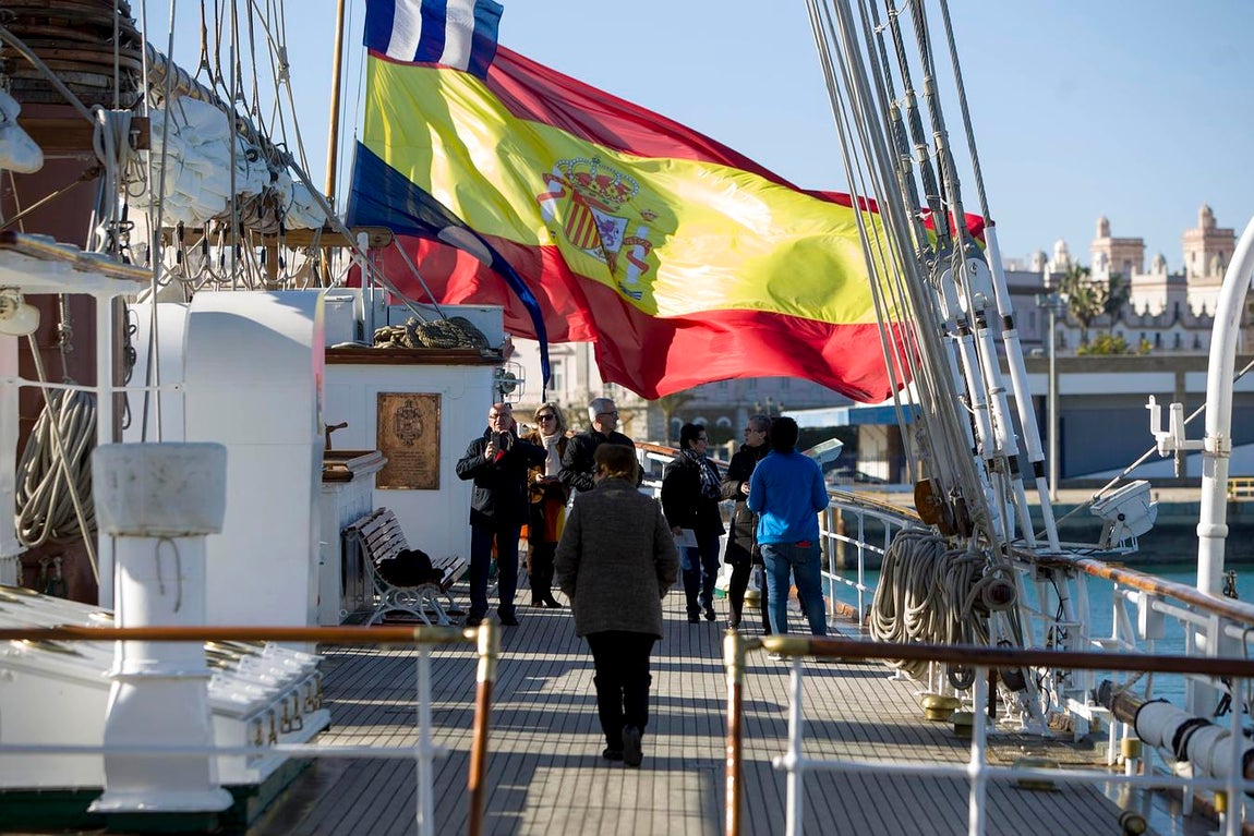 El buque escuela Juan Sebastián de Elcano, en Cádiz