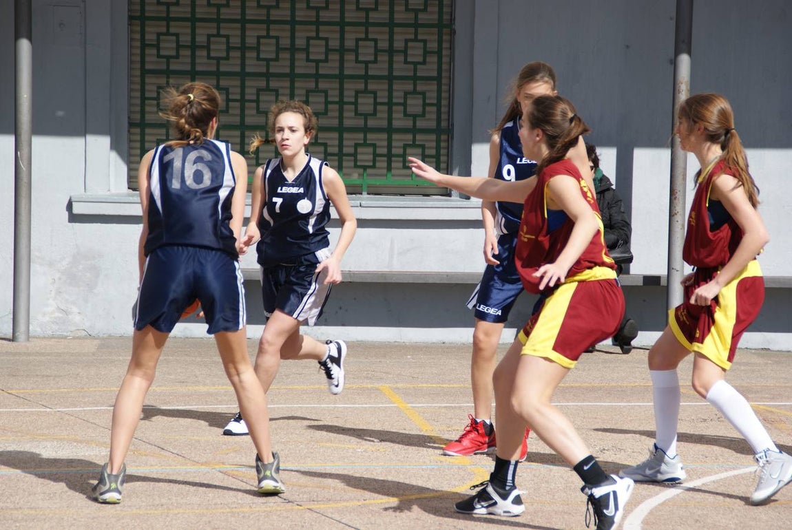 Baloncesto: Nuestra Señora de las Maravillas vs Virgen de Atocha
