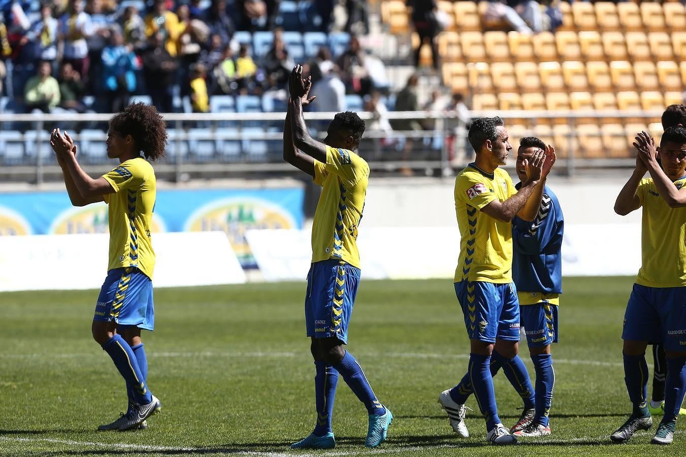 Cádiz C.F. 3 - UD. Melilla 0