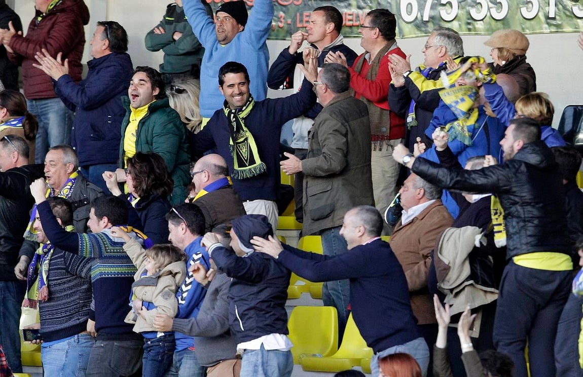 Imágenes del partido San Roque Lepe -Cádiz CF (1-3)