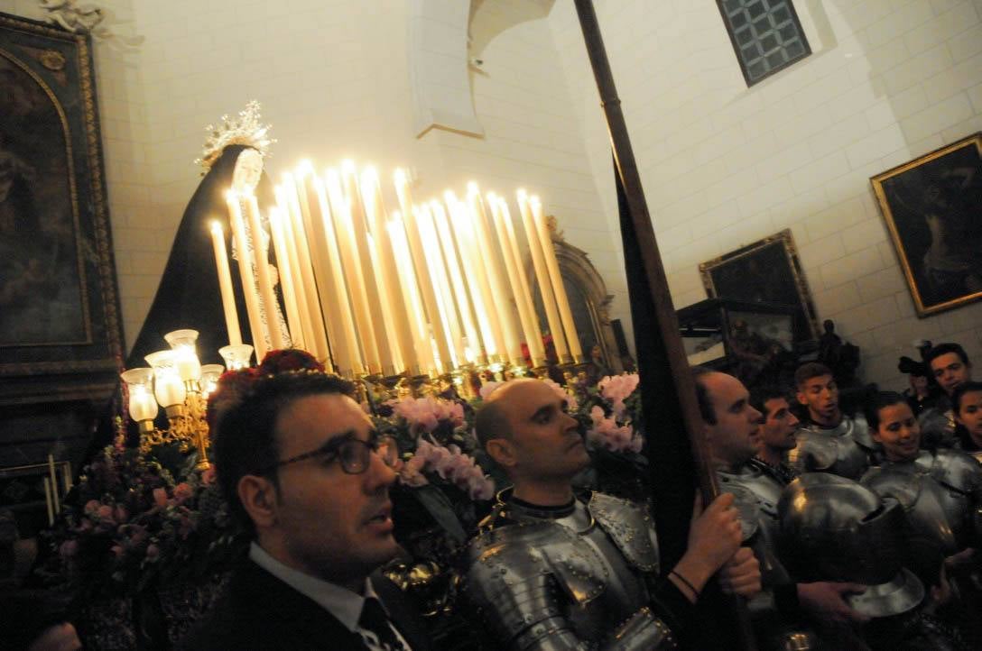 La lluvia suspende la procesión de la Soledad