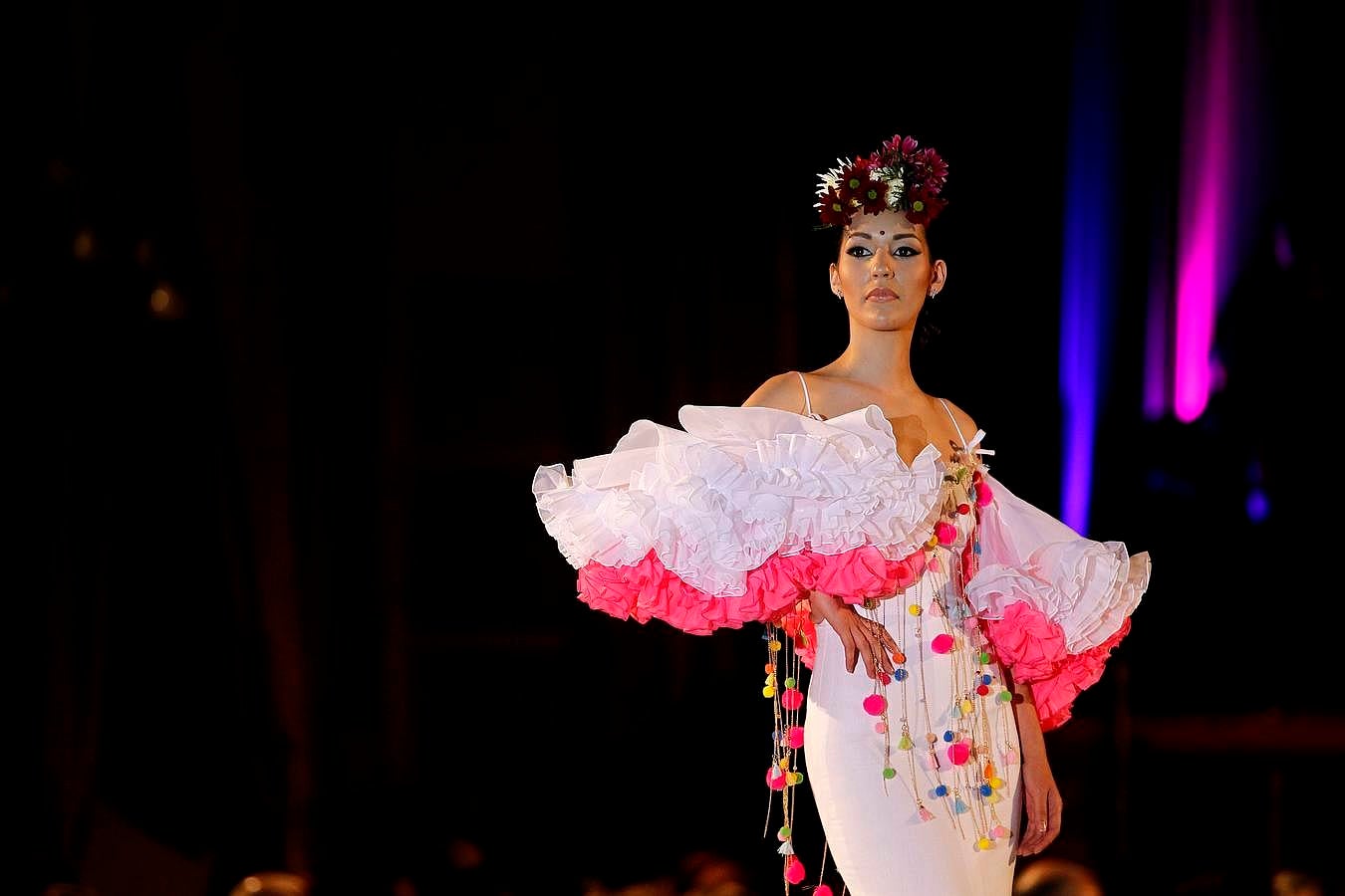 En imágenes, la colección flamenca y solidaria de Juana Martín