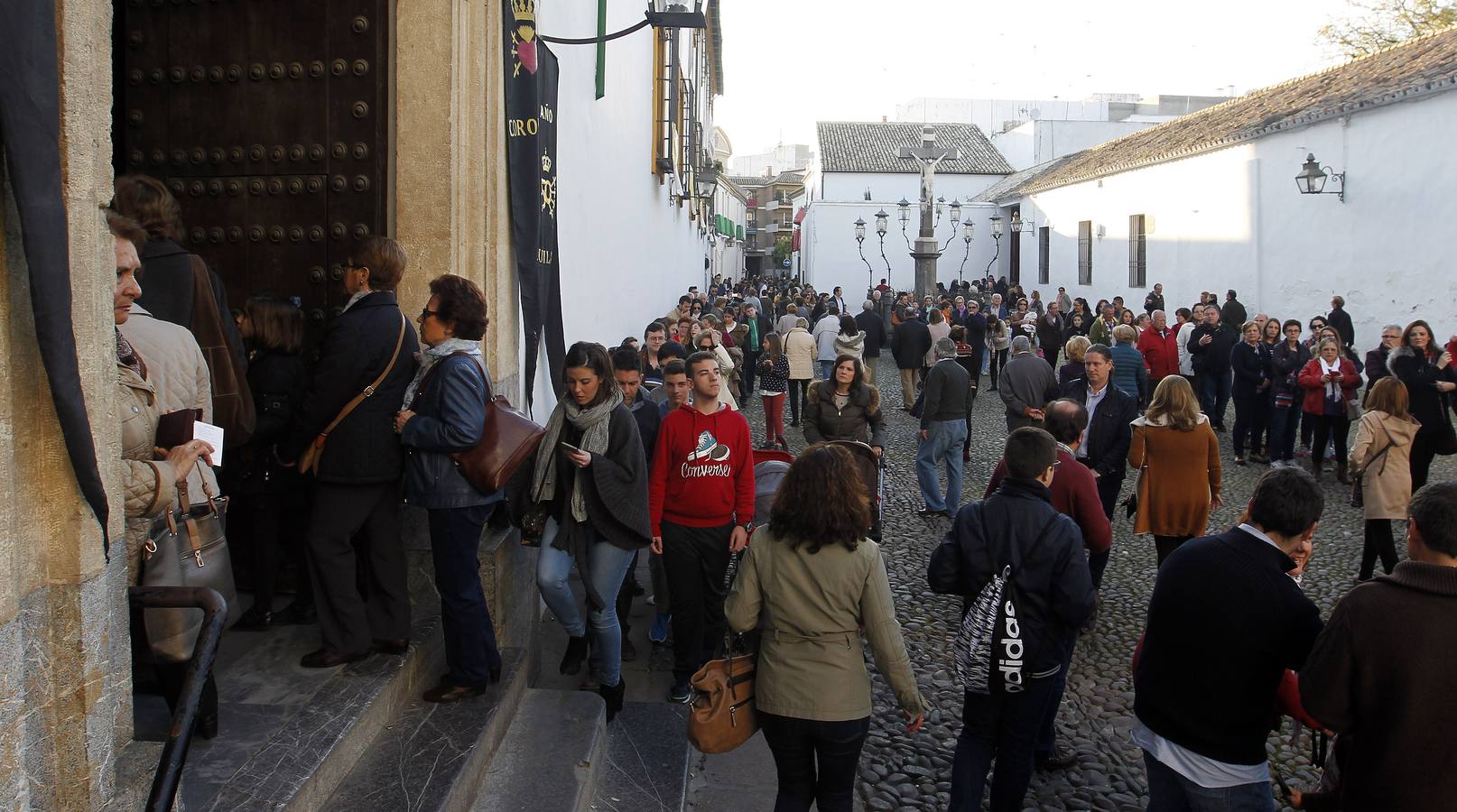 Imágenes de un inmejorable Viernes de Dolores