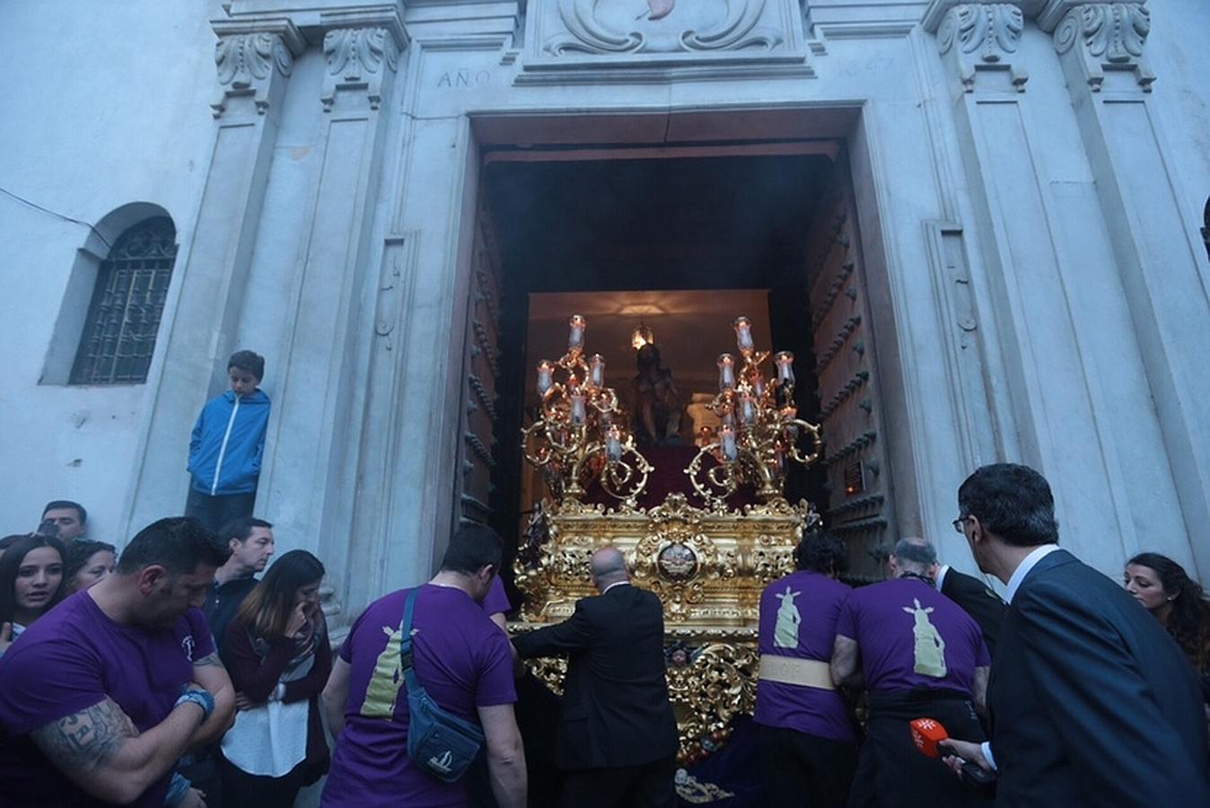 Fotos: Humildad y Paciencia en el Domingo de Ramos. Semana Santa en Cádiz 2016