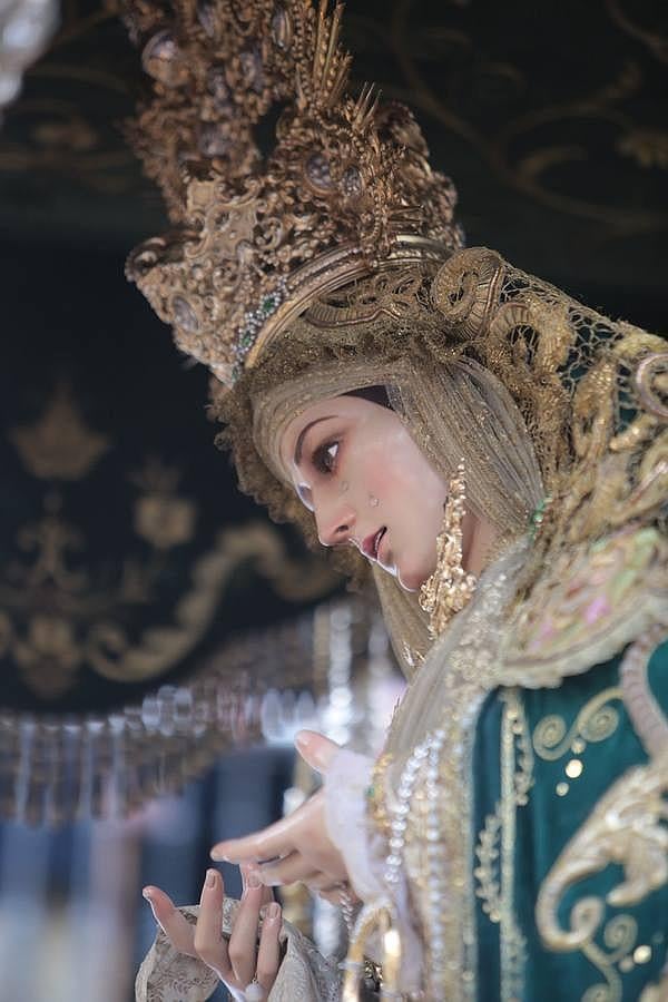 Fotos: El Nazareno del Amor en el Lunes Santo. Semana Santa en Cádiz 2016