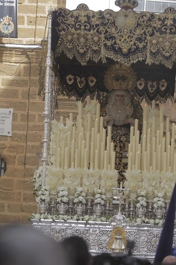 Fotos: La Palma el Lunes Santo en Cádiz. Semana Santa 2016