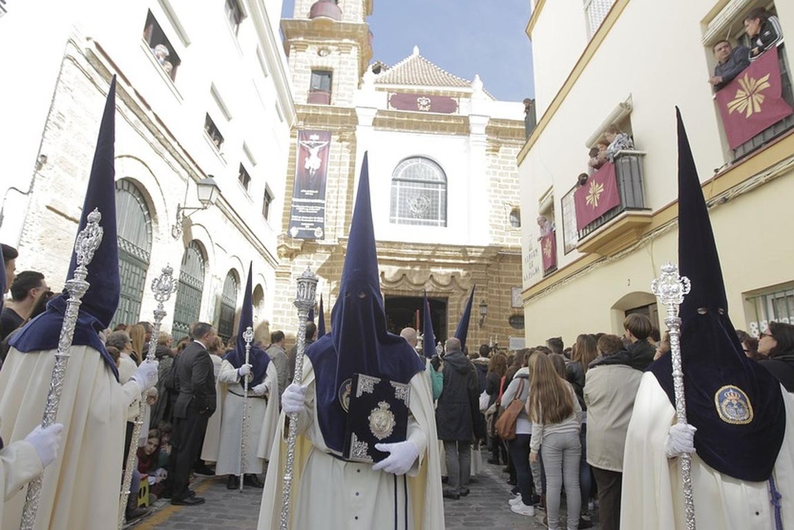 Fotos: La Palma el Lunes Santo en Cádiz. Semana Santa 2016