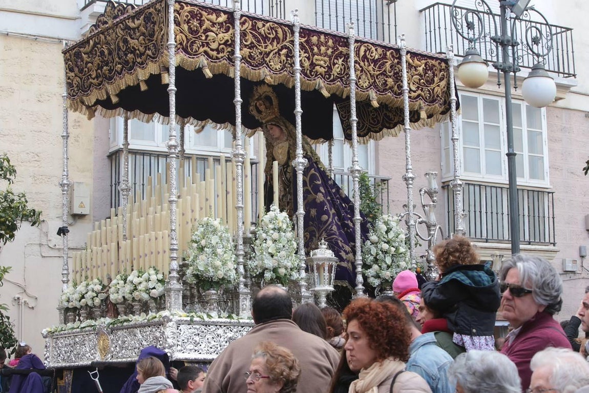 La Columna el Martes Santo en Cádiz. Semana Santa 2016