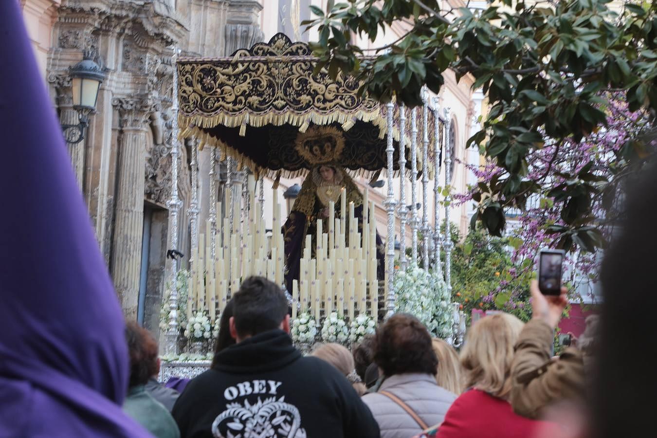 La Columna el Martes Santo en Cádiz. Semana Santa 2016