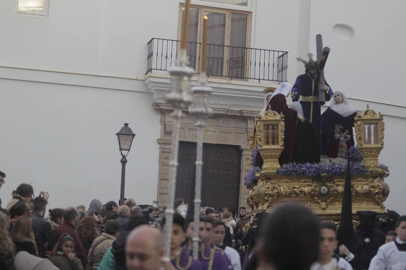 Fotos: Sanidad el Martes Santo en Cádiz. Semana Santa 2016