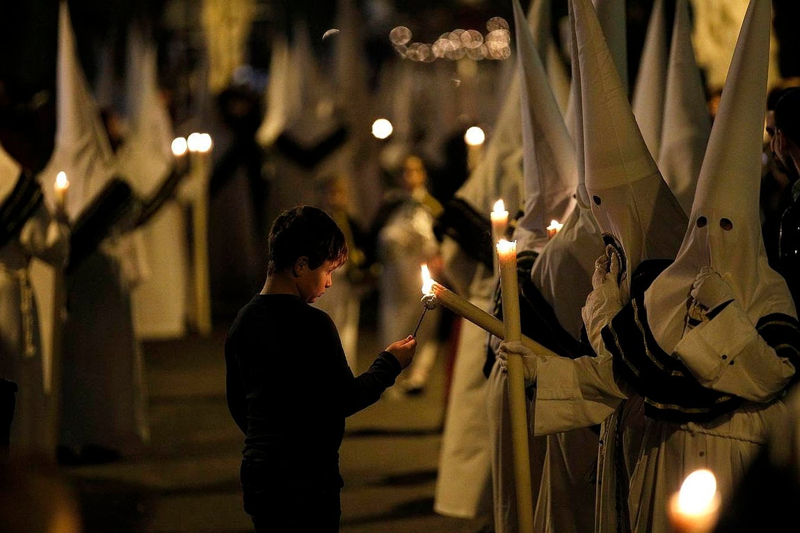 La estación de penitencia de la Paz, en imágenes