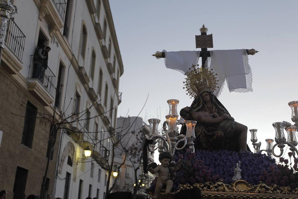Fotos: Caminito el Miércoles Santo en Cádiz. Semana Santa 2016