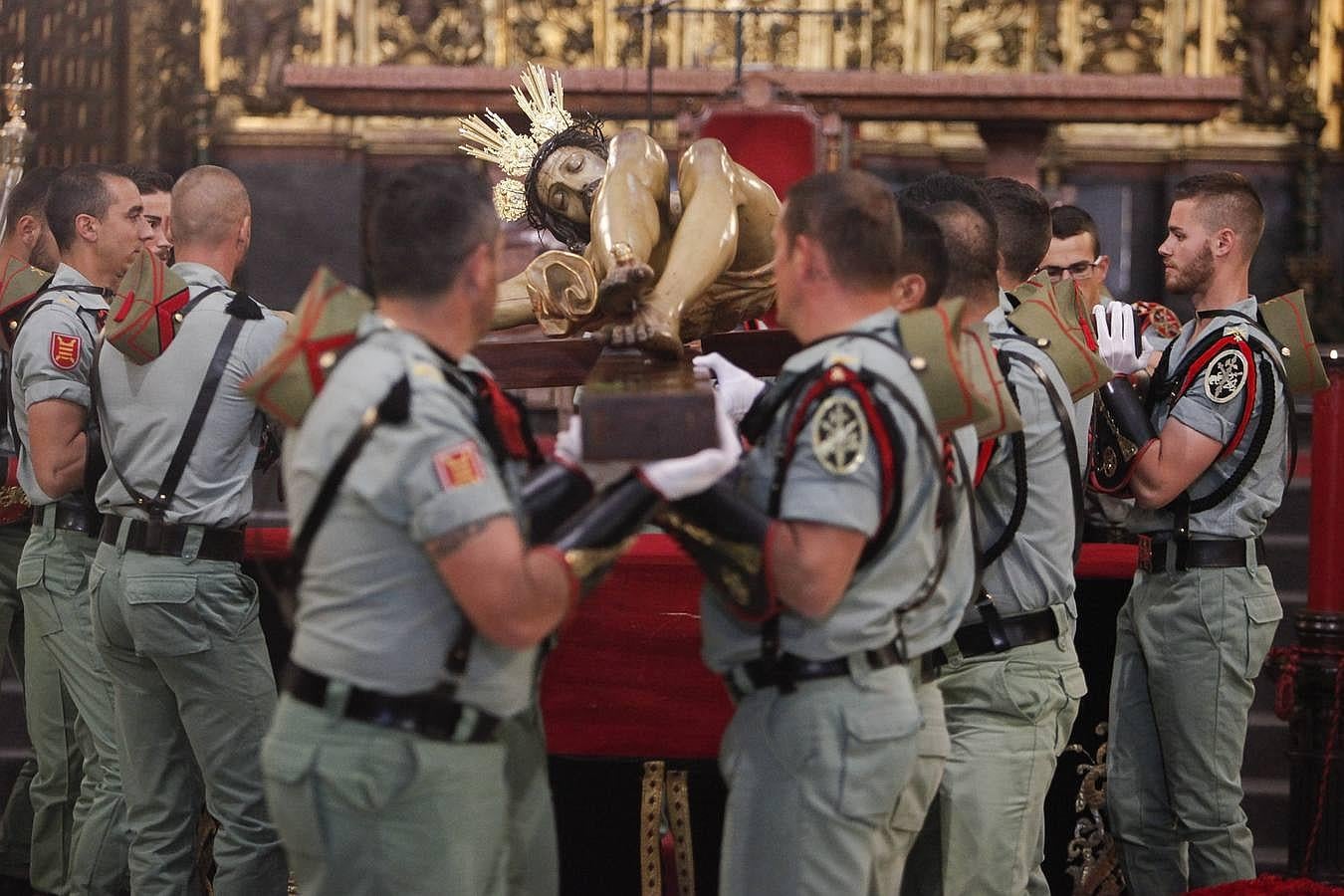 El histórico vía crucis del Cristo de la Caridad