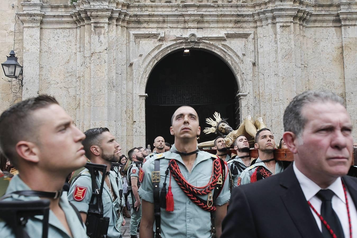 El histórico vía crucis del Cristo de la Caridad