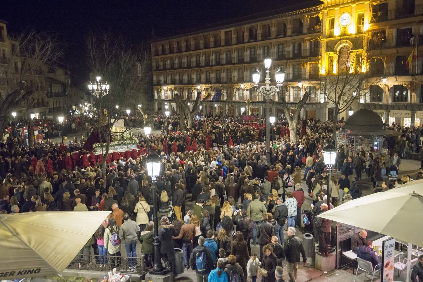 Viernes Santo, siete cofradías por las calles de Toledo