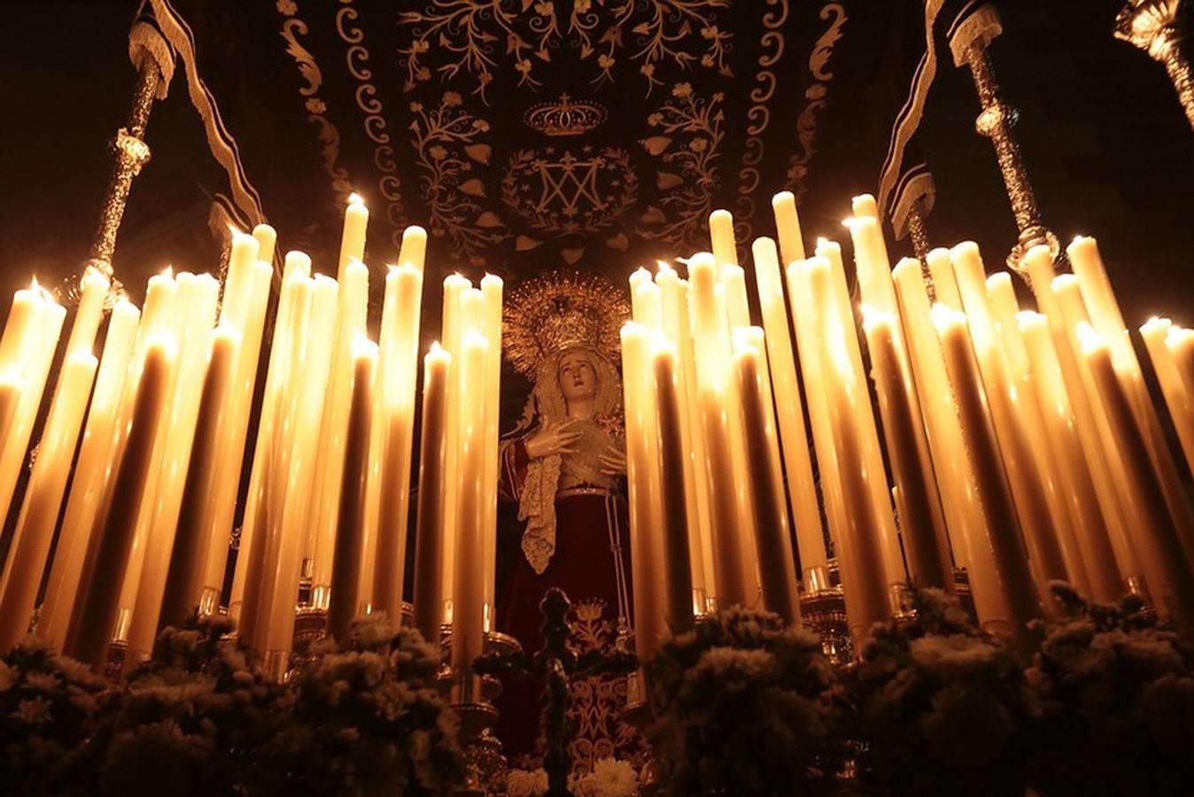 Fotos: Buena Muerte el Viernes Santo en Cádiz. Semana Santa 2016