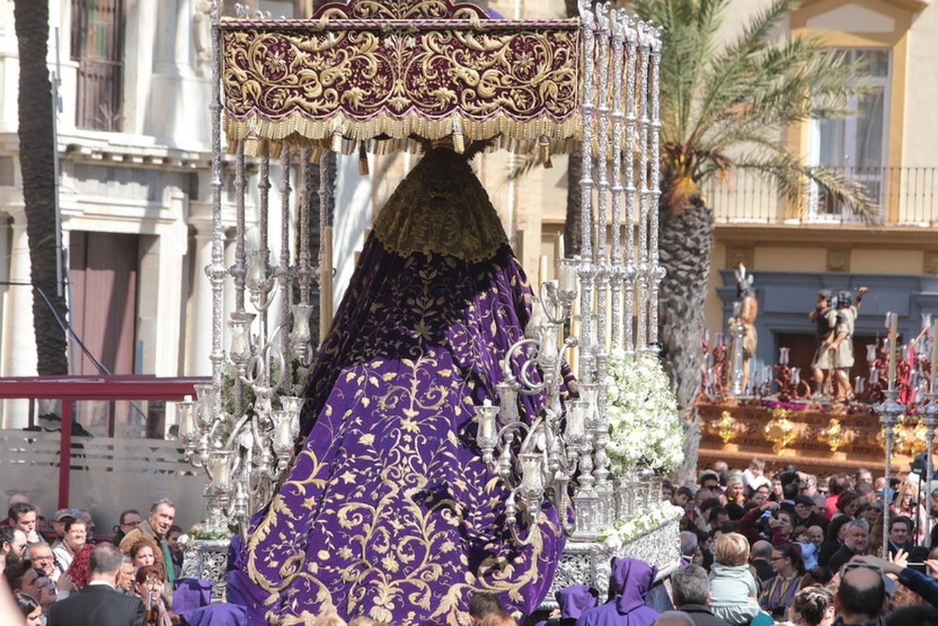 Columna regresa el Sábado Santo a su templo desde Catedral