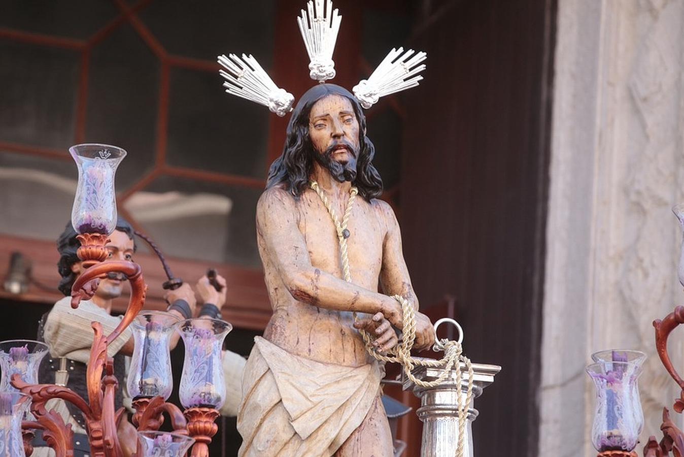 Columna regresa el Sábado Santo a su templo desde Catedral