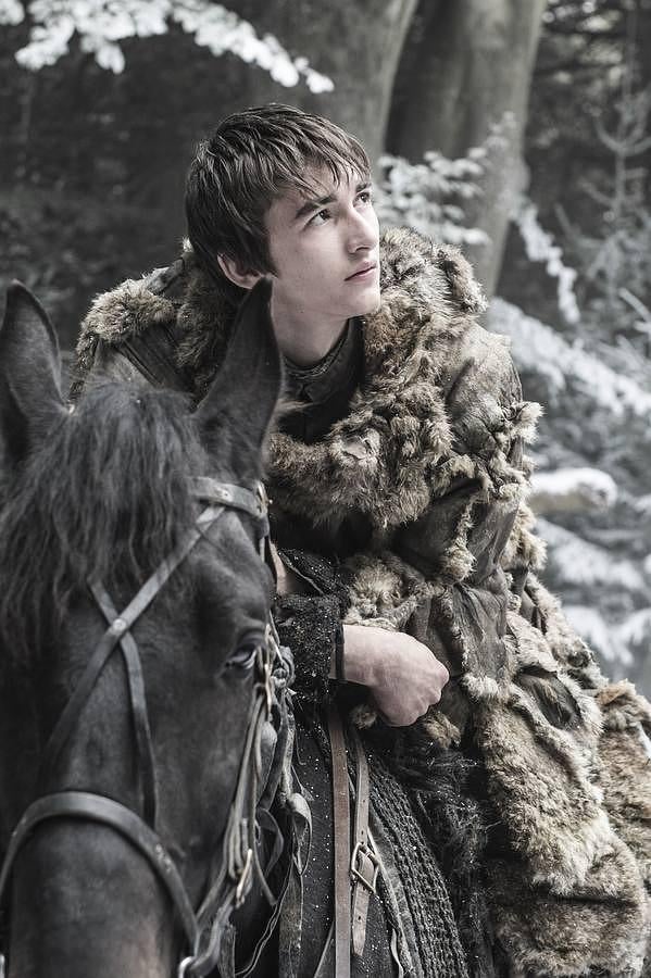 ¿Será Bran Stark tan determinante como parece?. En la quinta temporada no apareció, estaba formándose con el cuervo de tres ojos. En el tráiler de la sexta temporada se le ve en una de sus visiones, aparentemente, con el Rey de la Noche