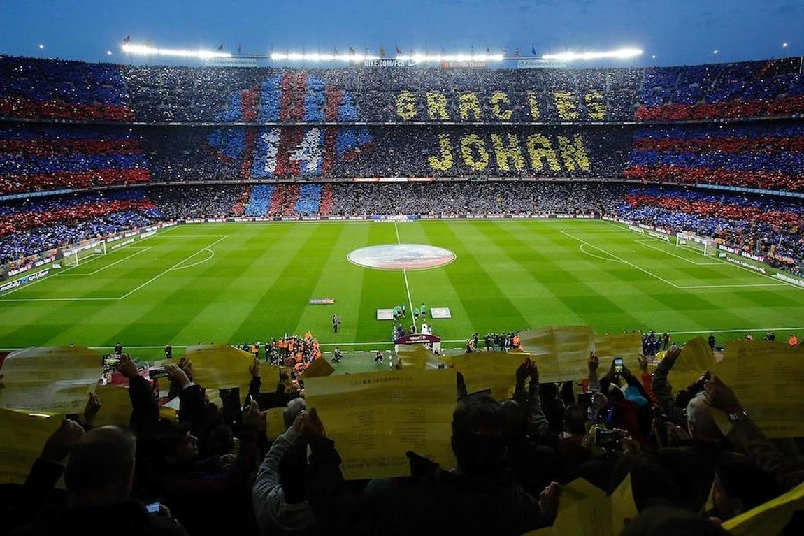 El homenaje a Johan Cruyff, en imagenes