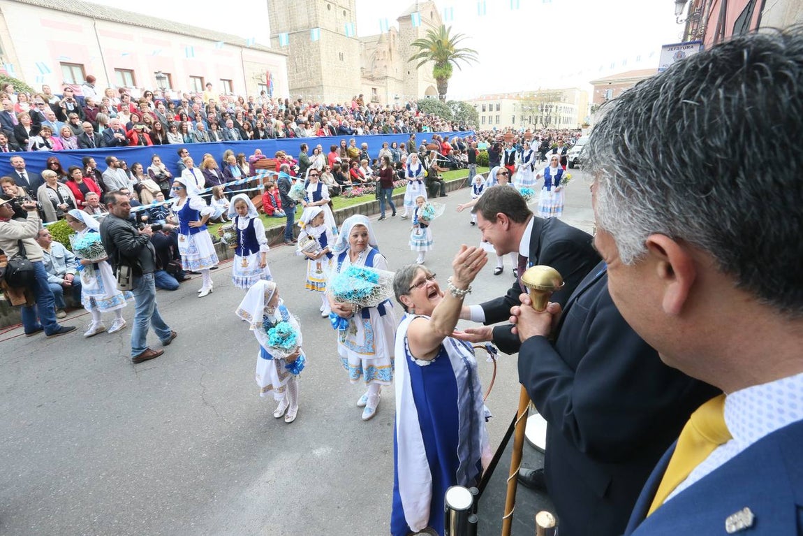El desfile de Mondas, en imágenes