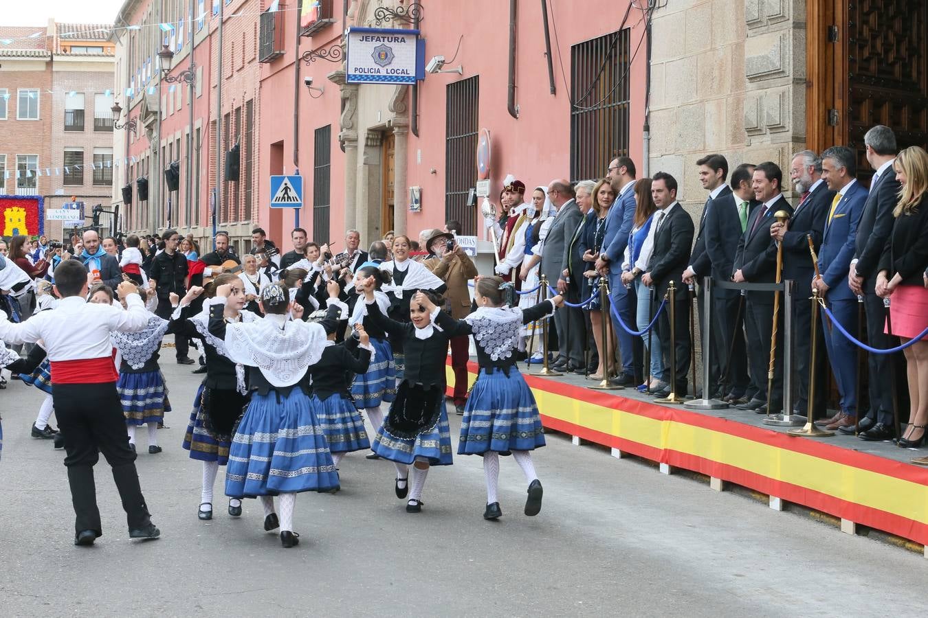 El desfile de Mondas, en imágenes