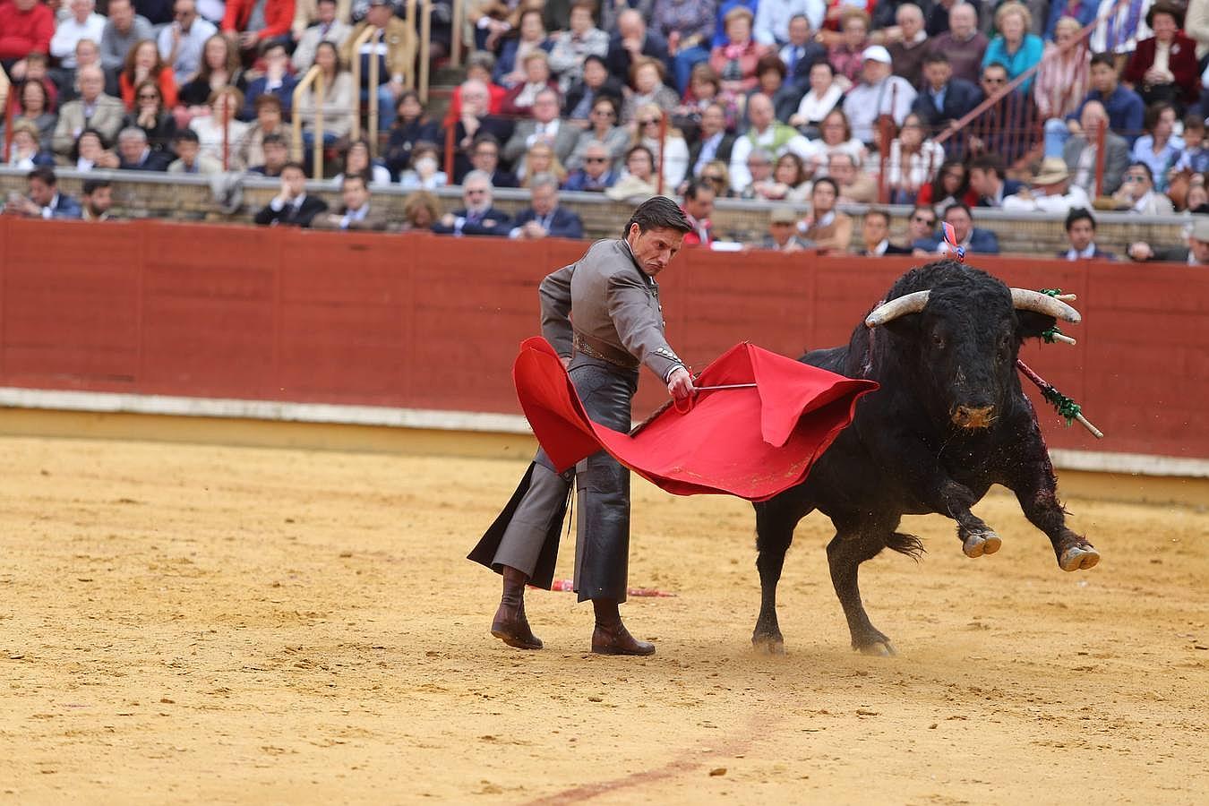 Un capote a la lucha contra el cáncer