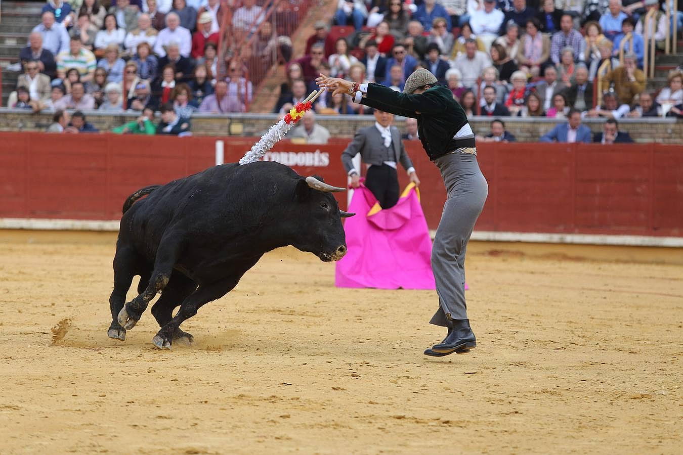 Un capote a la lucha contra el cáncer