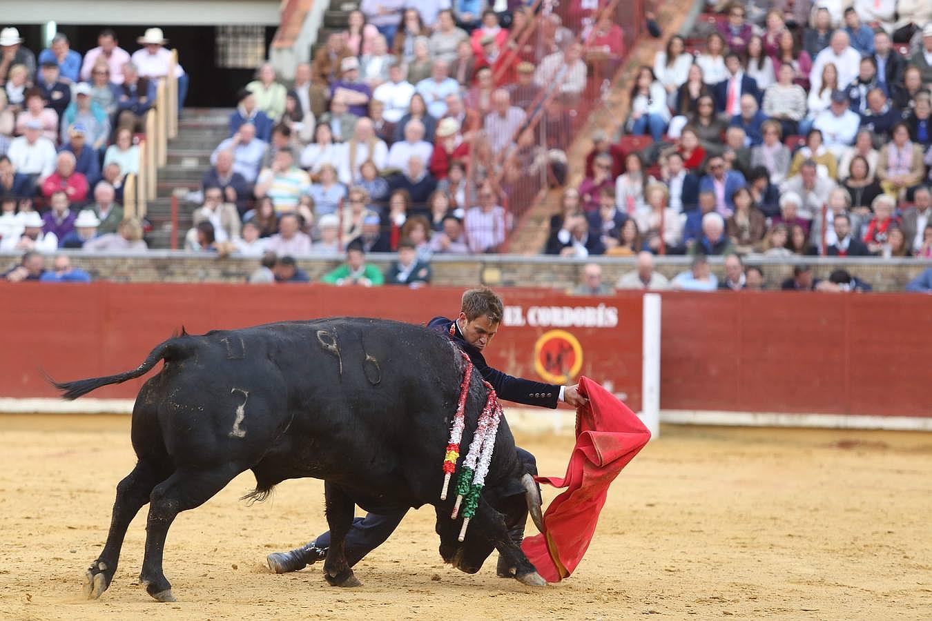 Un capote a la lucha contra el cáncer