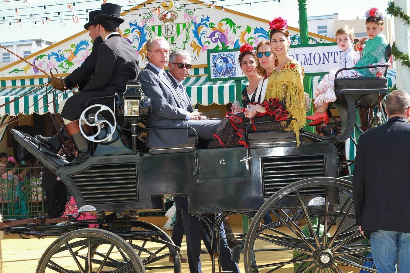 De paseo por el real: jueves de Feria con las ganas del primer día