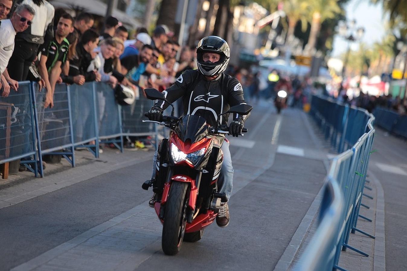 Las motos toman El Puerto