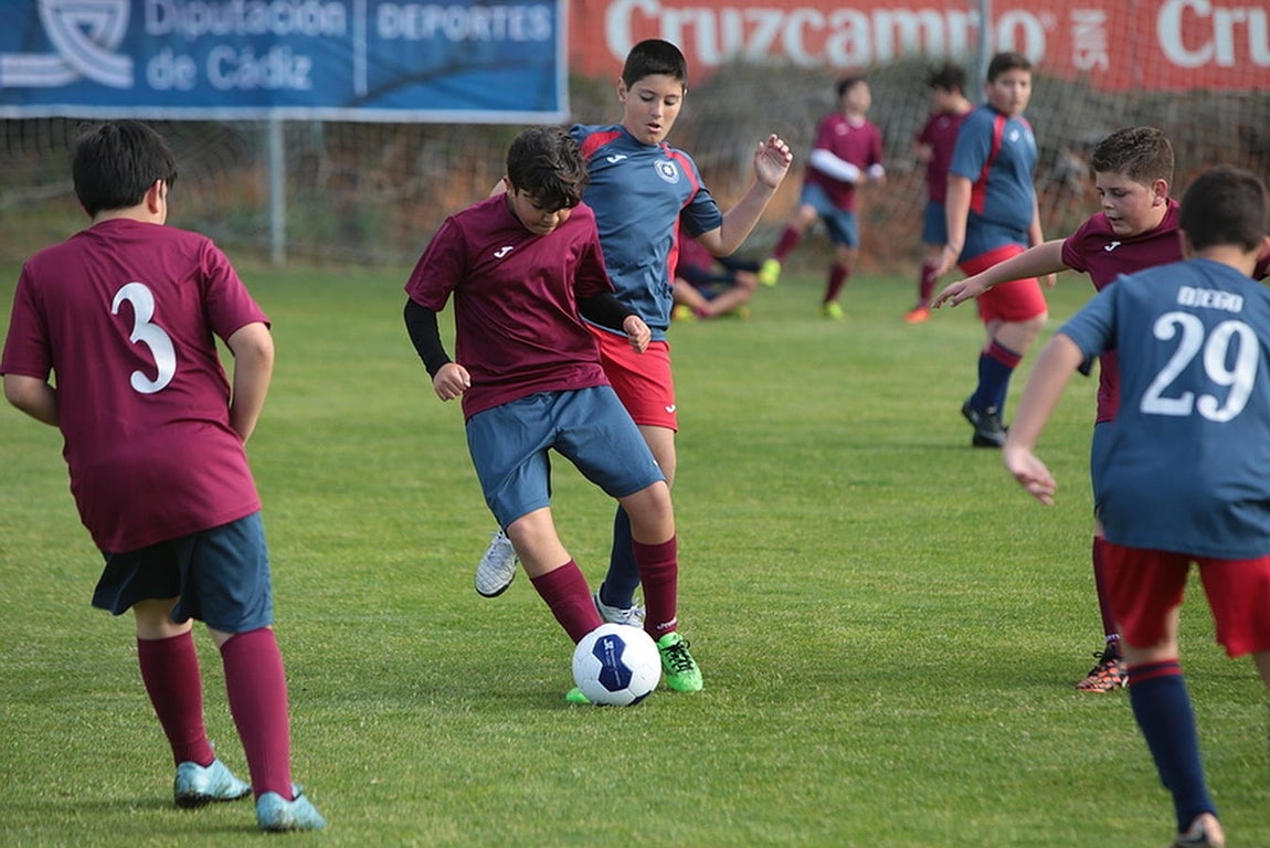 Fotos: Copa Diputación de escuelas de fútbol en El Rosal