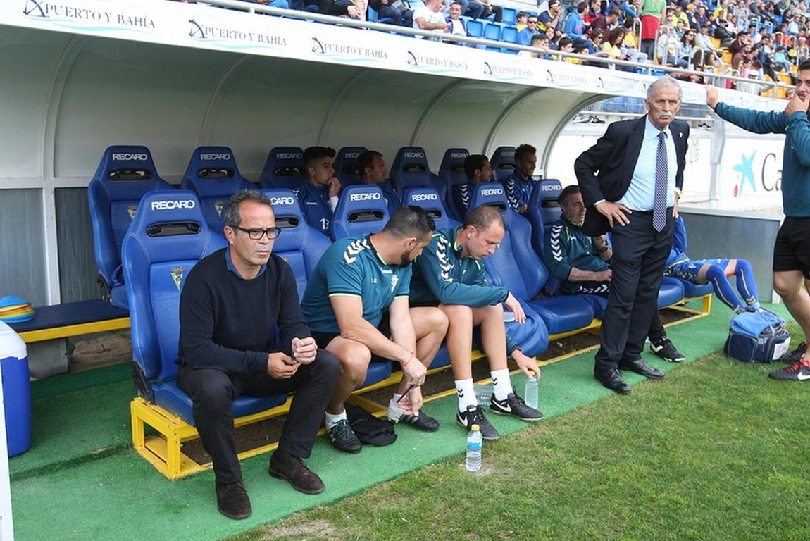 Fotos: Las imágenes del partido Cádiz CF- Mérida